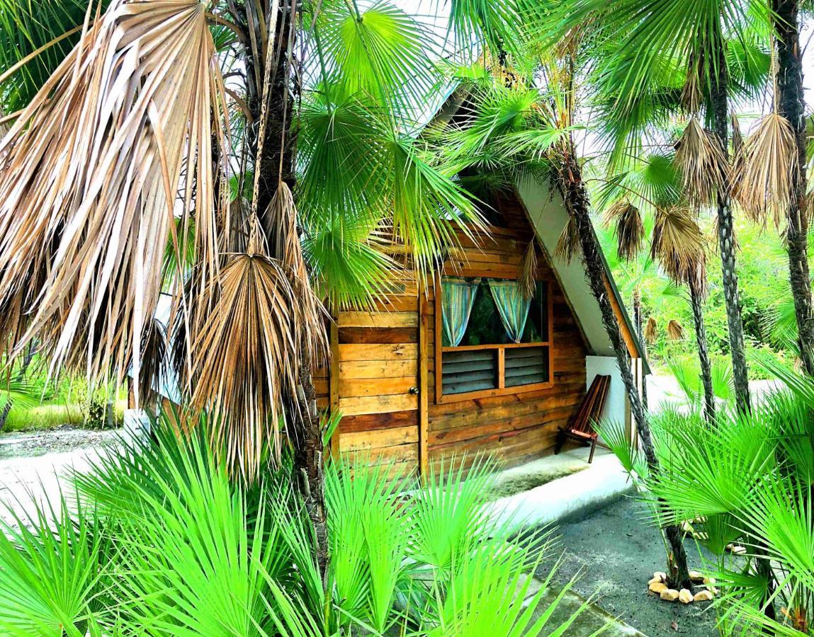Kin Resort Lodge Maya Beach Kültér fotó